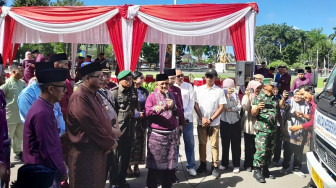 Modernisasi Sistem Kebersihan, Wali Kota Jambi Luncurkan Armada Pengangkut Sampah Baru
